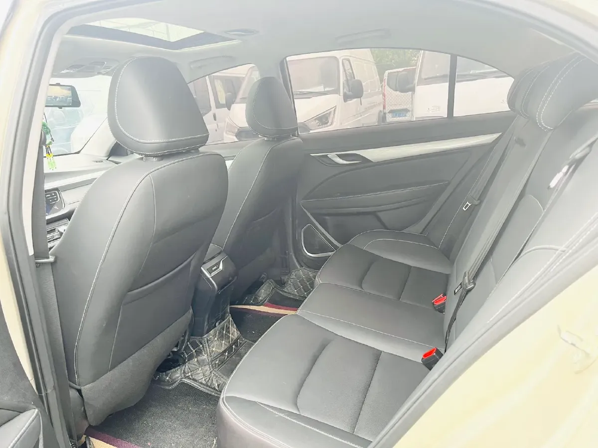 2020 Geely Emgrand 1.5L 109HP L4 CVT,autocango,china used car exporter,china ev exporter,chinese used car exporter,chinese used ev exporter