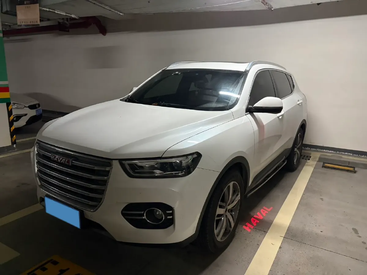 2018 Haval H6 1.5T 169HP L4 7DCT,autocango,china used car exporter,china ev exporter,chinese used car exporter,chinese used ev exporter