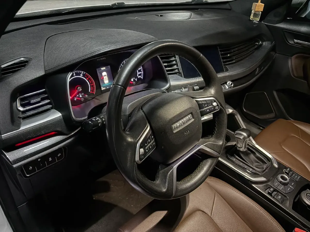 2018 Haval H6 1.5T 169HP L4 7DCT,autocango,china used car exporter,china ev exporter,chinese used car exporter,chinese used ev exporter