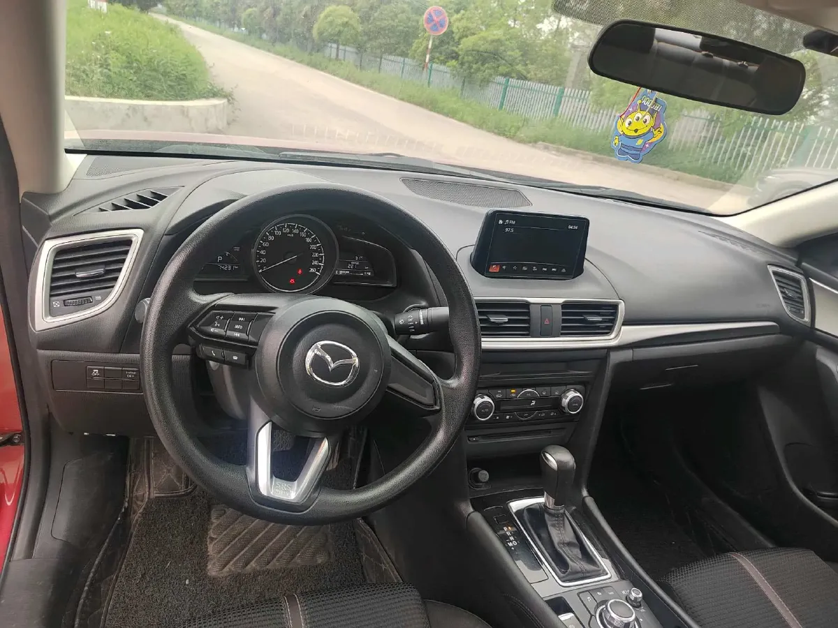 2017 Mazda 3 Axela 1.5L 117HP L4 6AT,autocango,china used car exporter,china ev exporter,chinese used car exporter,chinese used ev exporter