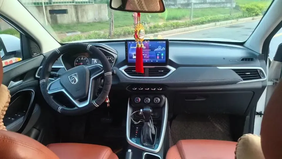 2019 BaoJun 530 1.5T 151HP L4 CVT,autocango,china used car exporter,china ev exporter,chinese used car exporter,chinese used ev exporter