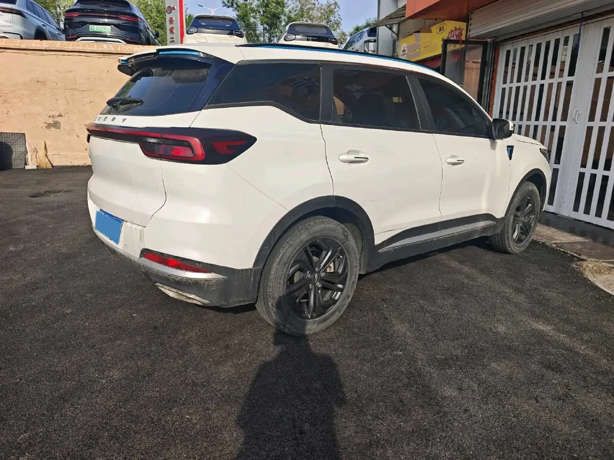 2021 Chery Tiggo 7 Plus 1.6T 197HP L4 7DCT,autocango,china used car exporter,china ev exporter,chinese used car exporter,chinese used ev exporter