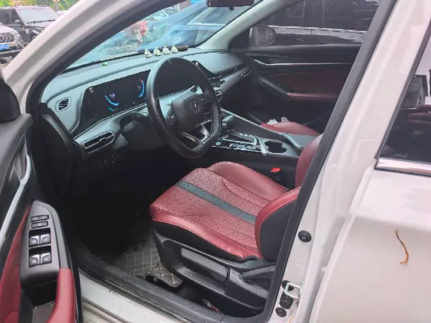 2021 ChangAn Eado 1.4T 160HP L4 7DCT,autocango,china used car exporter,china ev exporter,chinese used car exporter,chinese used ev exporter