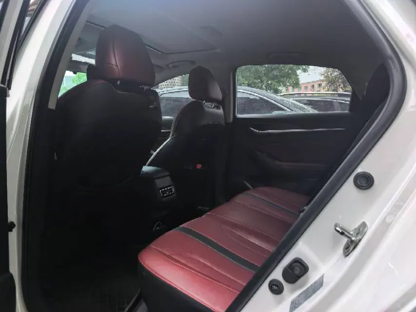 2021 ChangAn Eado 1.4T 160HP L4 7DCT,autocango,china used car exporter,china ev exporter,chinese used car exporter,chinese used ev exporter