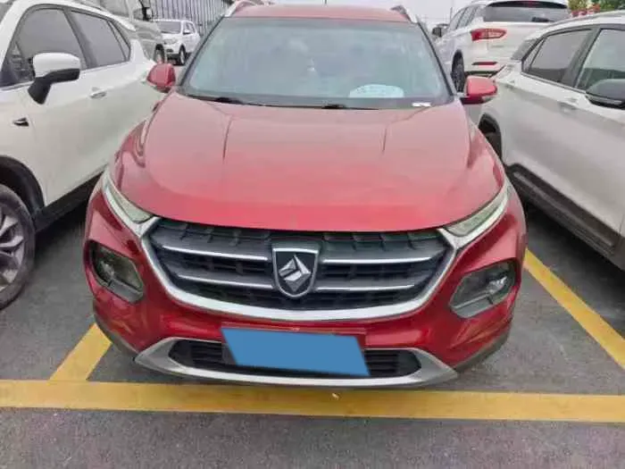 2017 BaoJun 310W 1.5L 105HP L4 6MT,autocango,china used car exporter,china ev exporter,chinese used car exporter,chinese used ev exporter