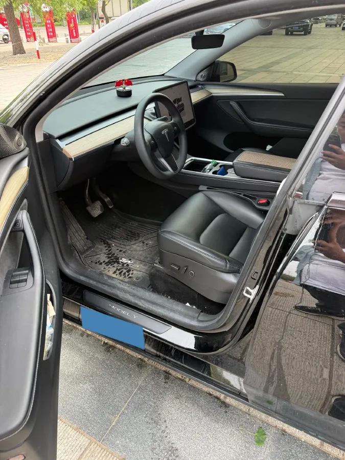 2022 Tesla Model Y BEV 60KWH,autocango,china used car exporter,china ev exporter,chinese used car exporter,chinese used ev exporter