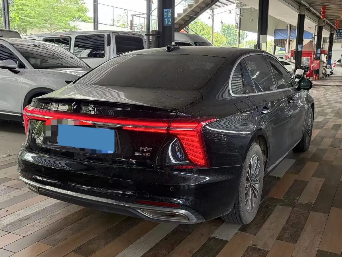 2024 HongQi H5 1.5T 169HP L4 7DCT,autocango,china used car exporter,china ev exporter,chinese used car exporter,chinese used ev exporter