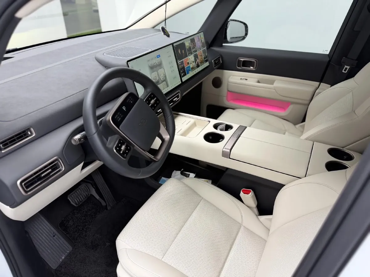 2025 Li MEGA BEV,autocango,china used car exporter,china ev exporter,chinese used car exporter,chinese used ev exporter