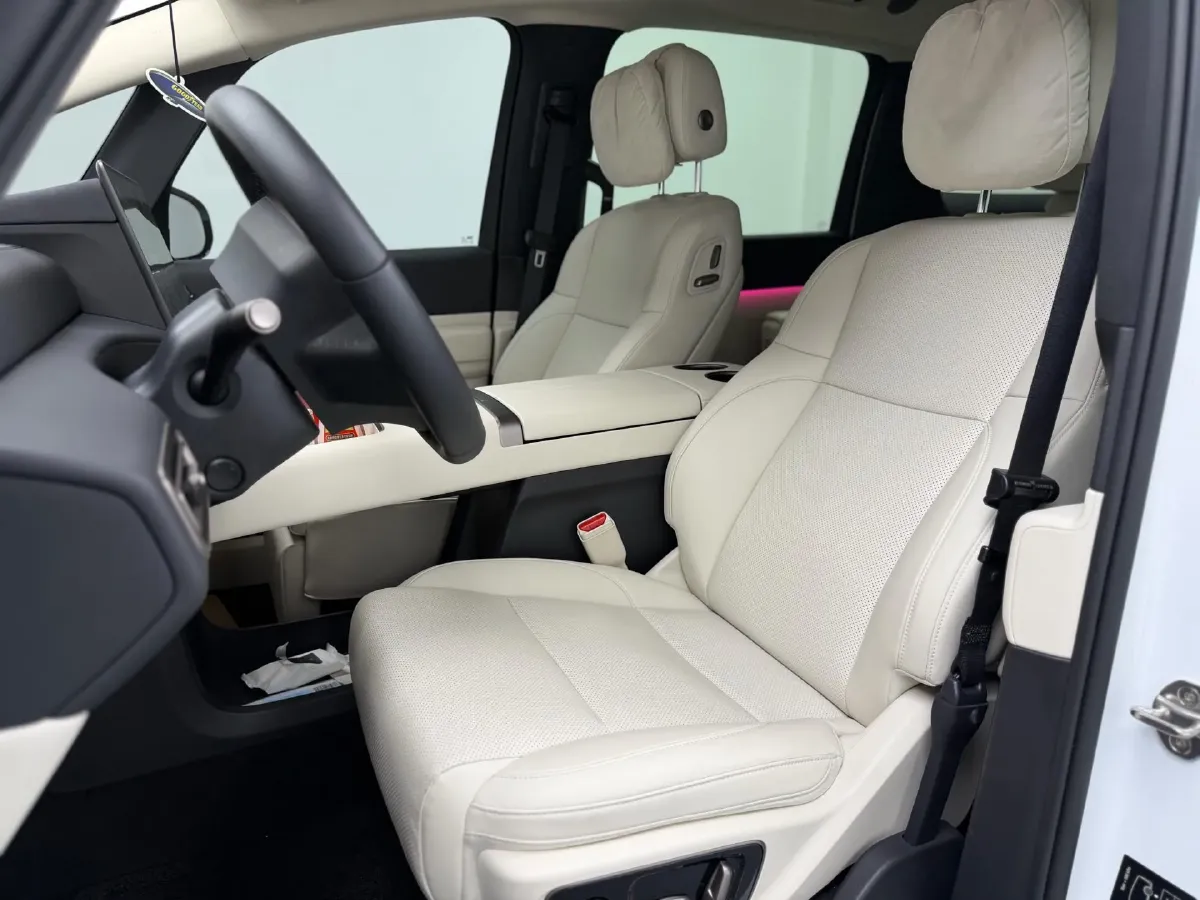 2025 Li MEGA BEV,autocango,china used car exporter,china ev exporter,chinese used car exporter,chinese used ev exporter