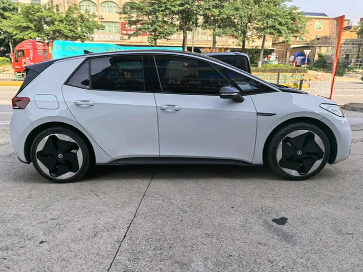 2023 Volkswagen ID.3 BEV 52.8KWH,autocango,china used car exporter,china ev exporter,chinese used car exporter,chinese used ev exporter