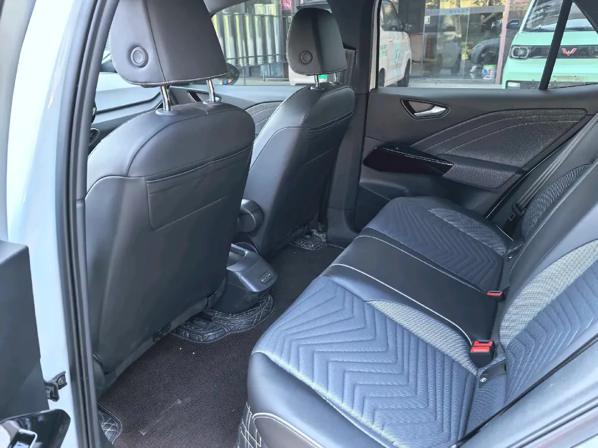 2023 Volkswagen ID.3 BEV 52.8KWH,autocango,china used car exporter,china ev exporter,chinese used car exporter,chinese used ev exporter