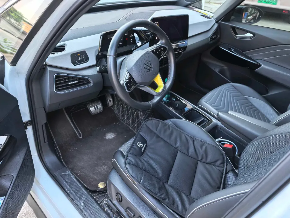 2023 Volkswagen ID.3 BEV 52.8KWH,autocango,china used car exporter,china ev exporter,chinese used car exporter,chinese used ev exporter