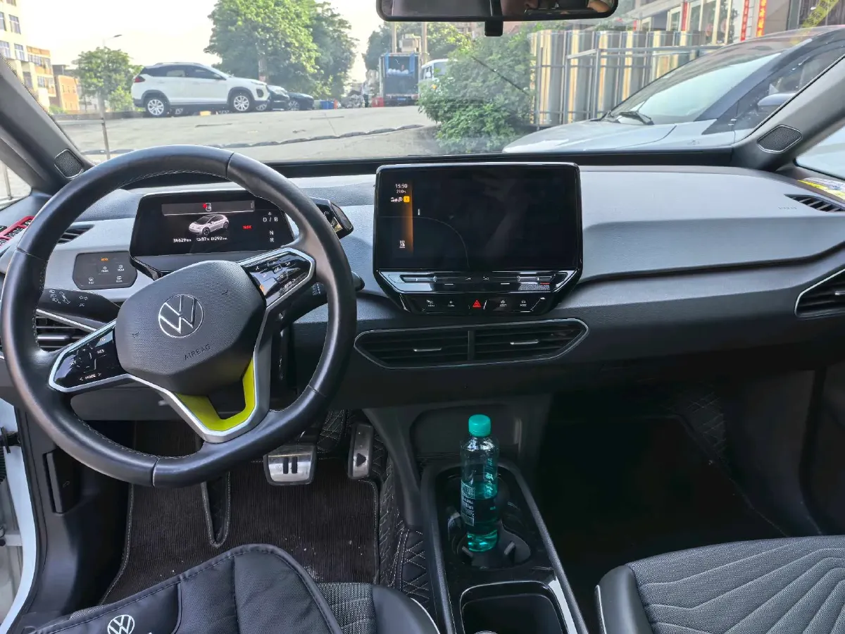 2023 Volkswagen ID.3 BEV 52.8KWH,autocango,china used car exporter,china ev exporter,chinese used car exporter,chinese used ev exporter