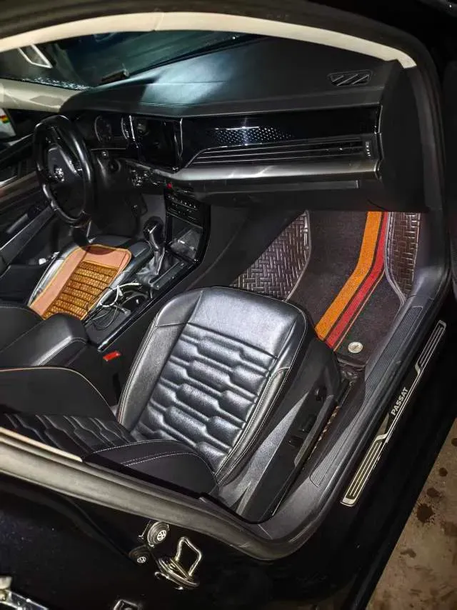 2020 Volkswagen Passat 2.0T 186HP L4 7DCT,autocango,china used car exporter,china ev exporter,chinese used car exporter,chinese used ev exporter