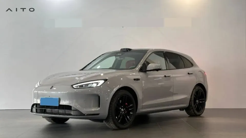 2025 AITO AITO M5 1.5T 152HP L4 REEV 42KWH,autocango,china used car exporter,china ev exporter,chinese used car exporter,chinese used ev exporter