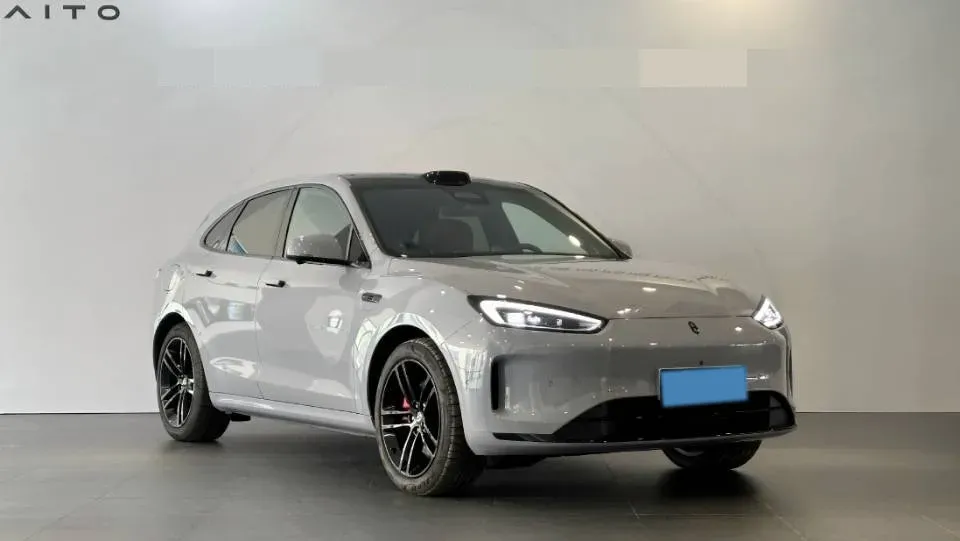 2025 AITO AITO M5 1.5T 152HP L4 REEV 42KWH,autocango,china used car exporter,china ev exporter,chinese used car exporter,chinese used ev exporter