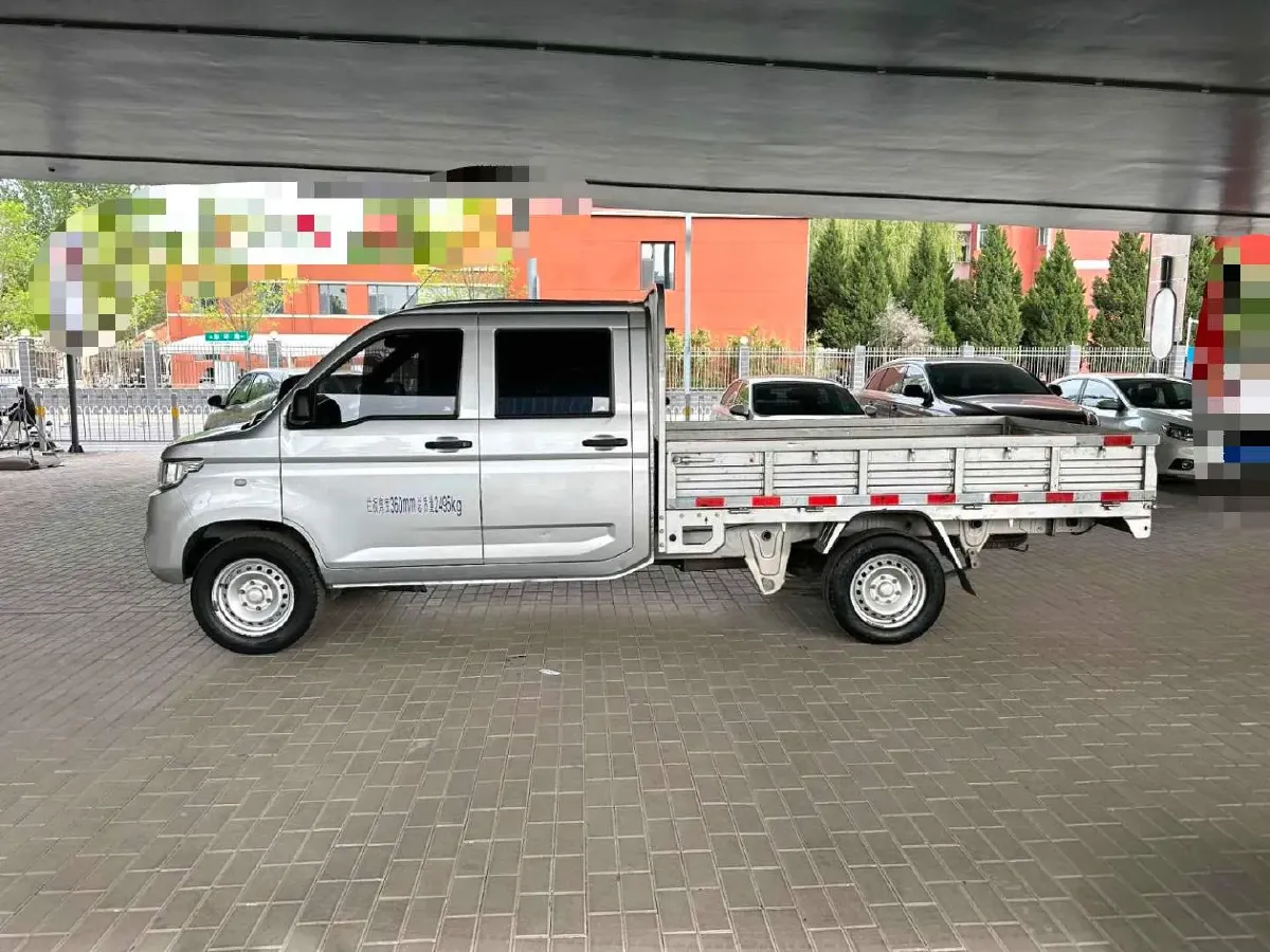 2021 WuLing RongGuang New Truck 1.5L 99HP L4 5MT,autocango,china used car exporter,china ev exporter,chinese used car exporter,chinese used ev exporter