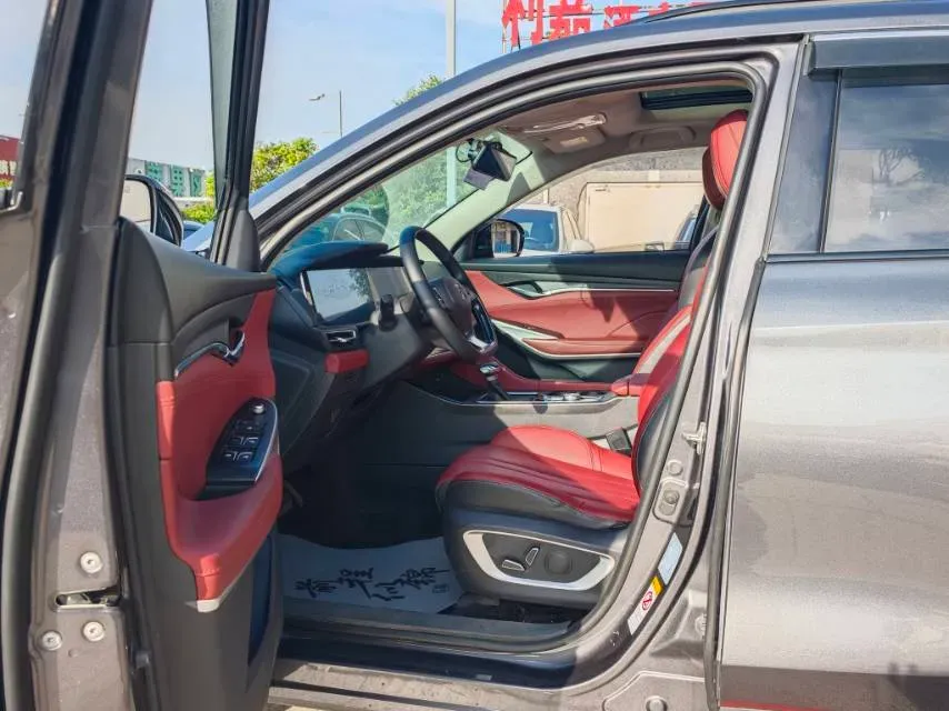 2020 ChangAn CS75 Plus 1.5T 178HP L4 6AT,autocango,china used car exporter,china ev exporter,chinese used car exporter,chinese used ev exporter