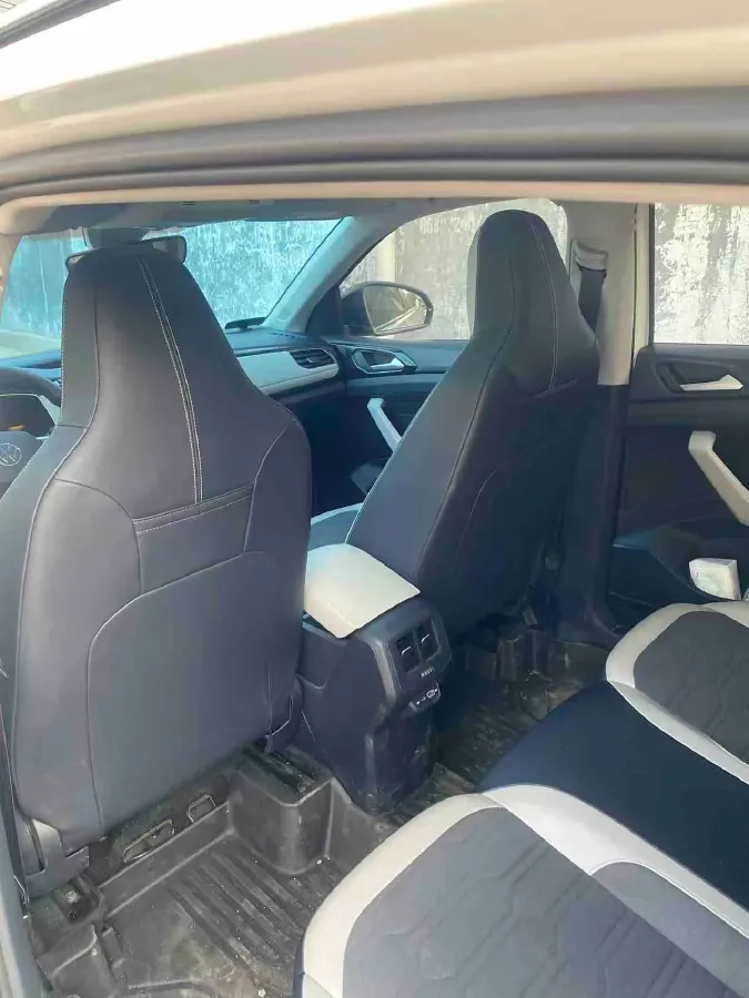 2025 Volkswagen Tharu 1.5L 110HP L4 6AT,autocango,china used car exporter,china ev exporter,chinese used car exporter,chinese used ev exporter