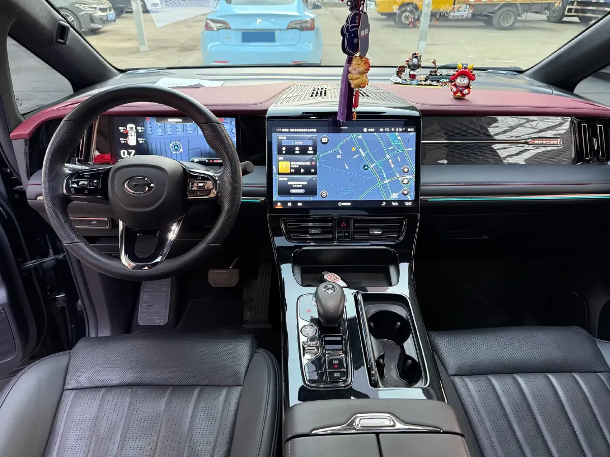 2023 GAC Trumpchi M8 2.0T 252HP L4 8AT,autocango,china used car exporter,china ev exporter,chinese used car exporter,chinese used ev exporter