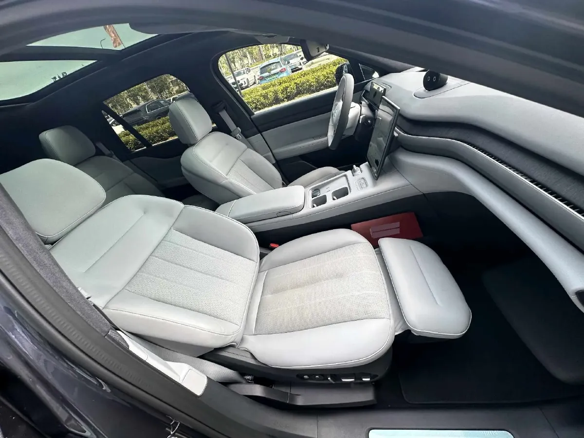 2023 NIO ES8 BEV 75KWH,autocango,china used car exporter,china ev exporter,chinese used car exporter,chinese used ev exporter