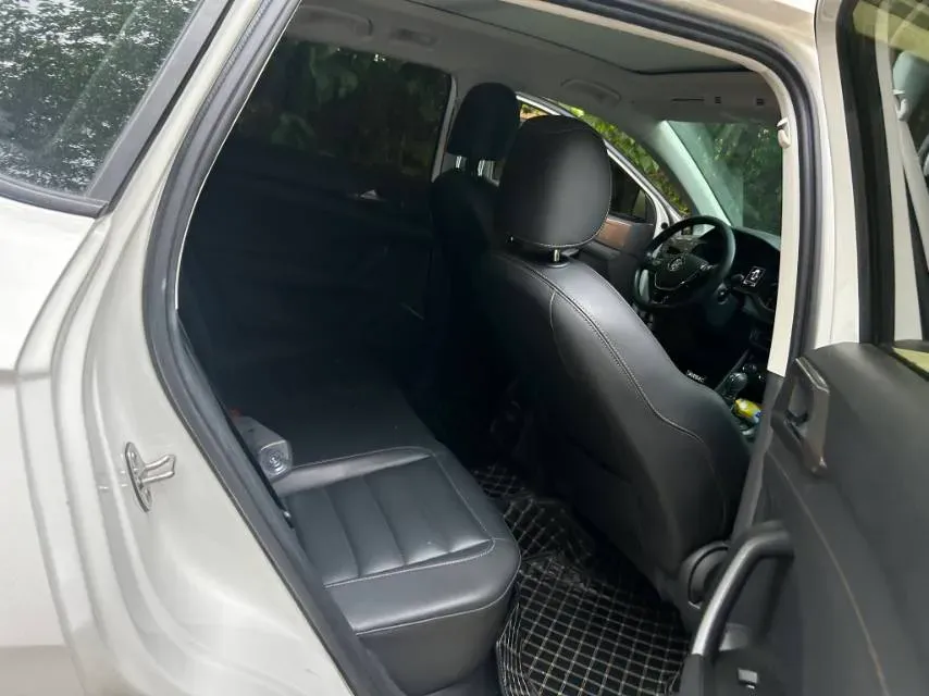 2020 Volkswagen Tharu 1.4T 150HP L4 7DCT,autocango,china used car exporter,china ev exporter,chinese used car exporter,chinese used ev exporter