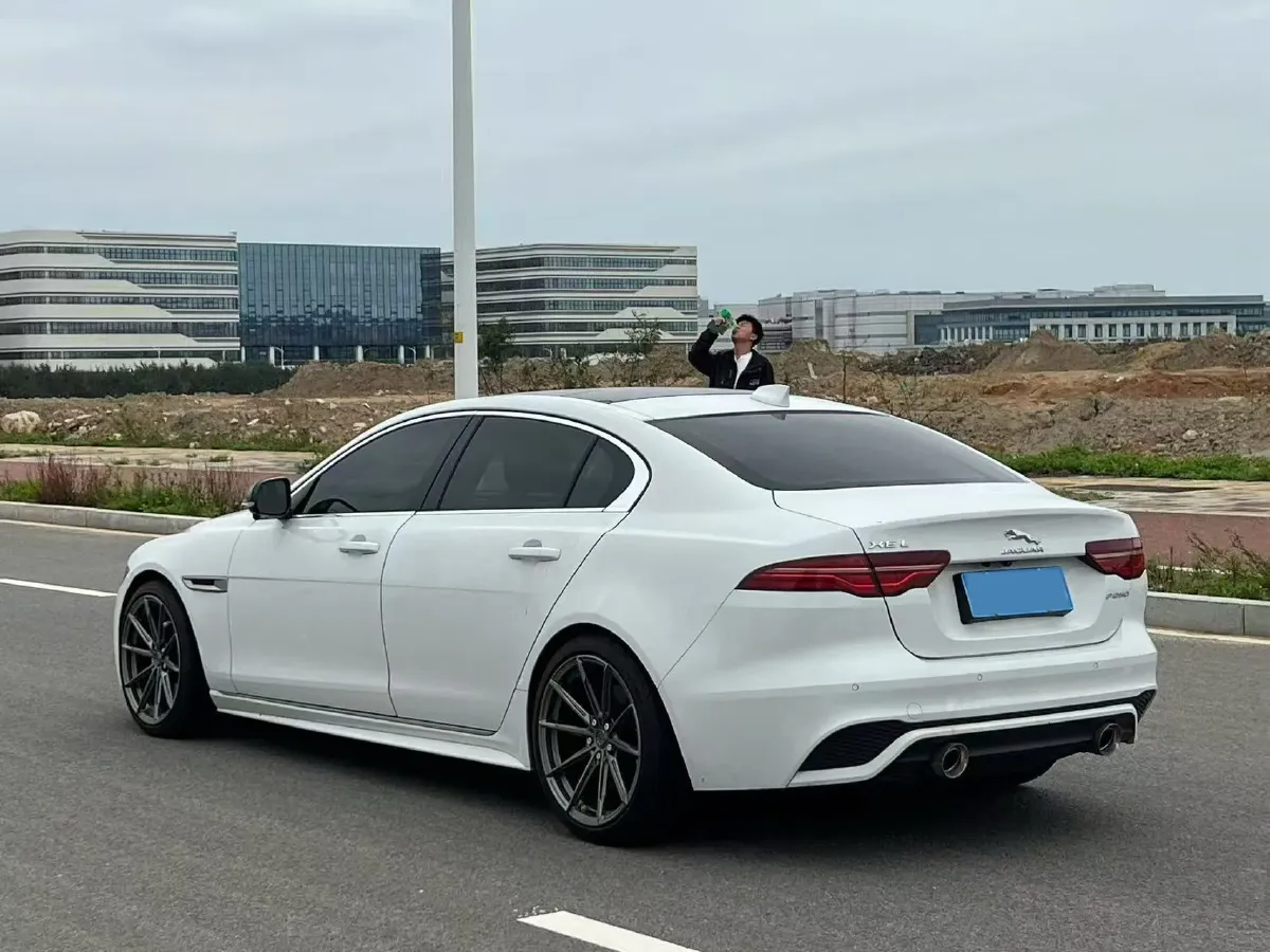2023 Jaguar XEL 2.0T 250HP L4 8AT,autocango,china used car exporter,china ev exporter,chinese used car exporter,chinese used ev exporter