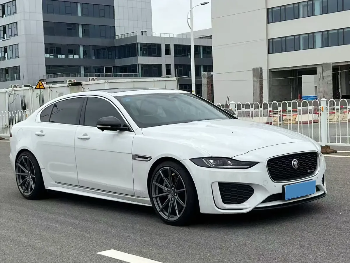 2023 Jaguar XEL 2.0T 250HP L4 8AT,autocango,china used car exporter,china ev exporter,chinese used car exporter,chinese used ev exporter