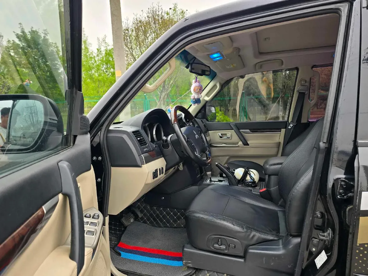 2017 Honda Jade 1.8L 141HP L4 5AT,autocango,china used car exporter,china ev exporter,chinese used car exporter,chinese used ev exporter