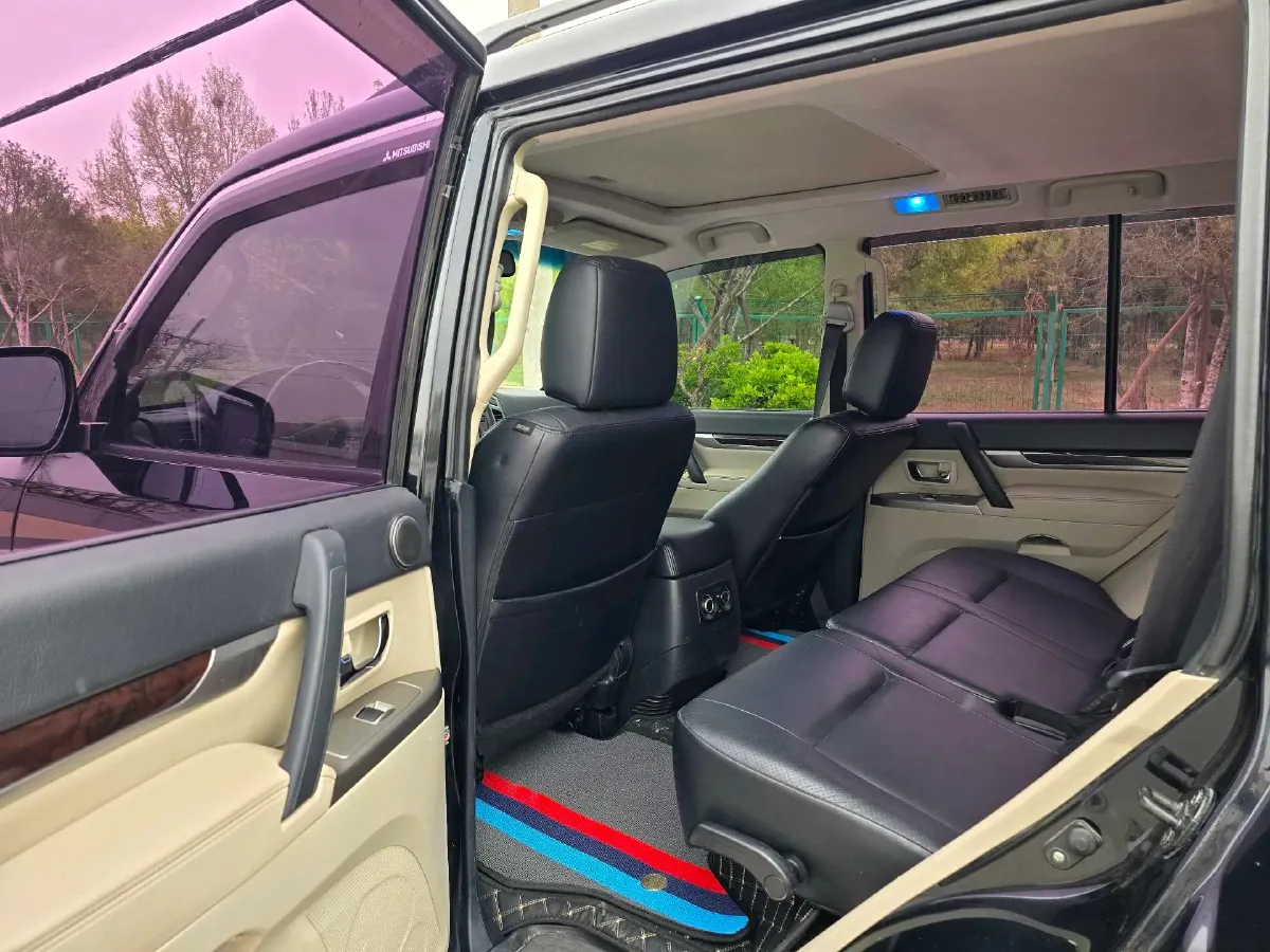 2017 Honda Jade 1.8L 141HP L4 5AT,autocango,china used car exporter,china ev exporter,chinese used car exporter,chinese used ev exporter