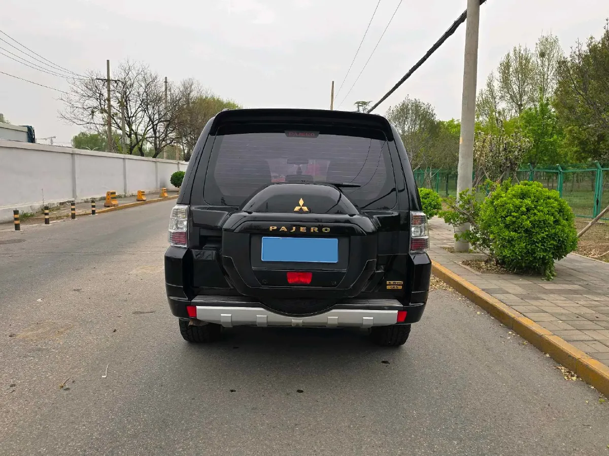 2017 Honda Jade 1.8L 141HP L4 5AT,autocango,china used car exporter,china ev exporter,chinese used car exporter,chinese used ev exporter