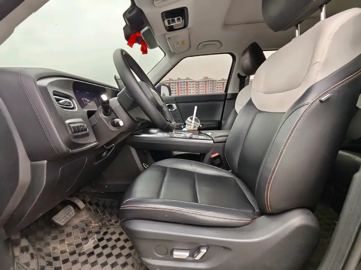 2024 Beijing BJ30 1.5T 188HP L4 7DCT,autocango,china used car exporter,china ev exporter,chinese used car exporter,chinese used ev exporter