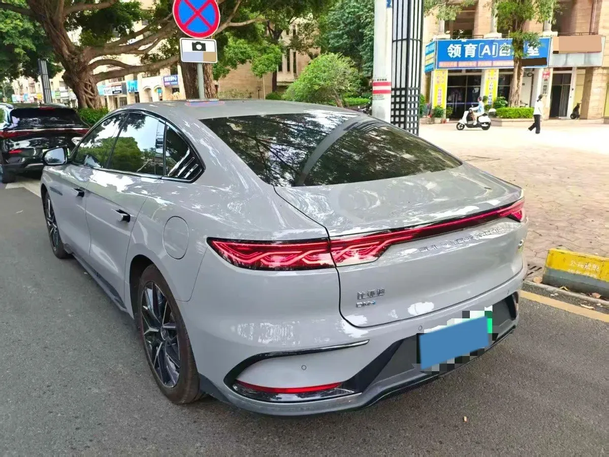 2025 BYD Han 1.5T 156HP L4 E-CVT PHEV,autocango,china used car exporter,china ev exporter,chinese used car exporter,chinese used ev exporter