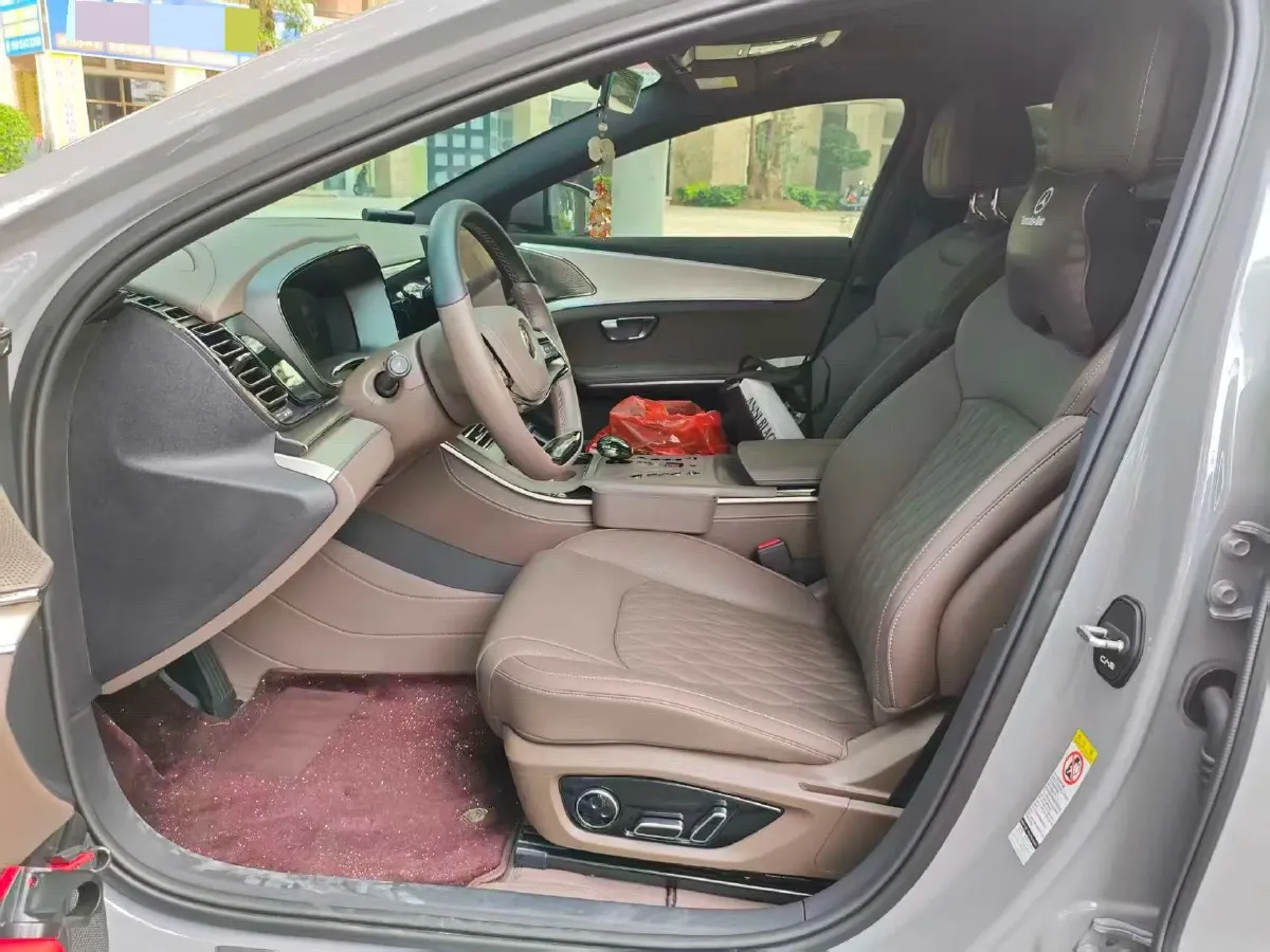 2025 BYD Han 1.5T 156HP L4 E-CVT PHEV,autocango,china used car exporter,china ev exporter,chinese used car exporter,chinese used ev exporter