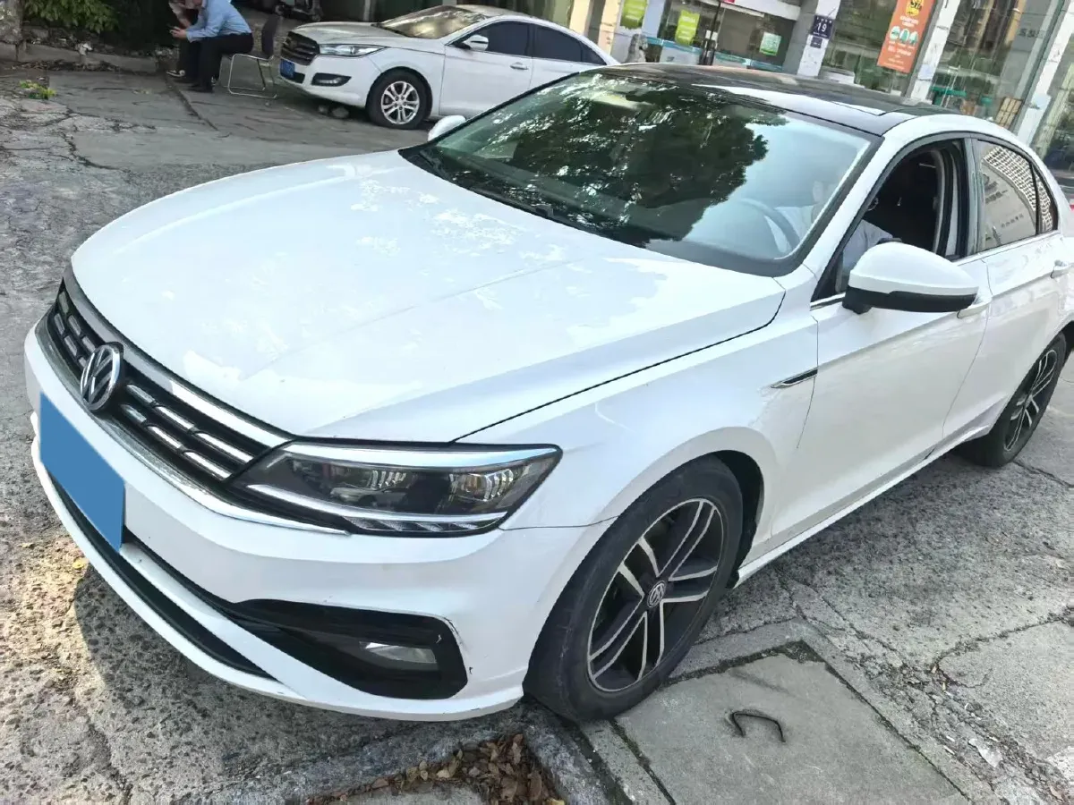2021 Volkswagen Lamando 1.4T 150HP L4 7DCT,autocango,china used car exporter,china ev exporter,chinese used car exporter,chinese used ev exporter