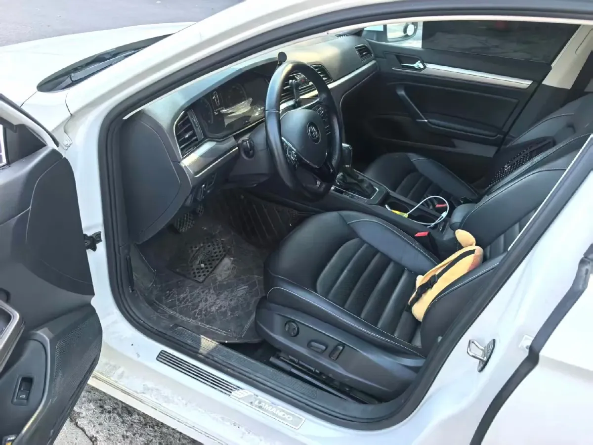 2021 Volkswagen Lamando 1.4T 150HP L4 7DCT,autocango,china used car exporter,china ev exporter,chinese used car exporter,chinese used ev exporter