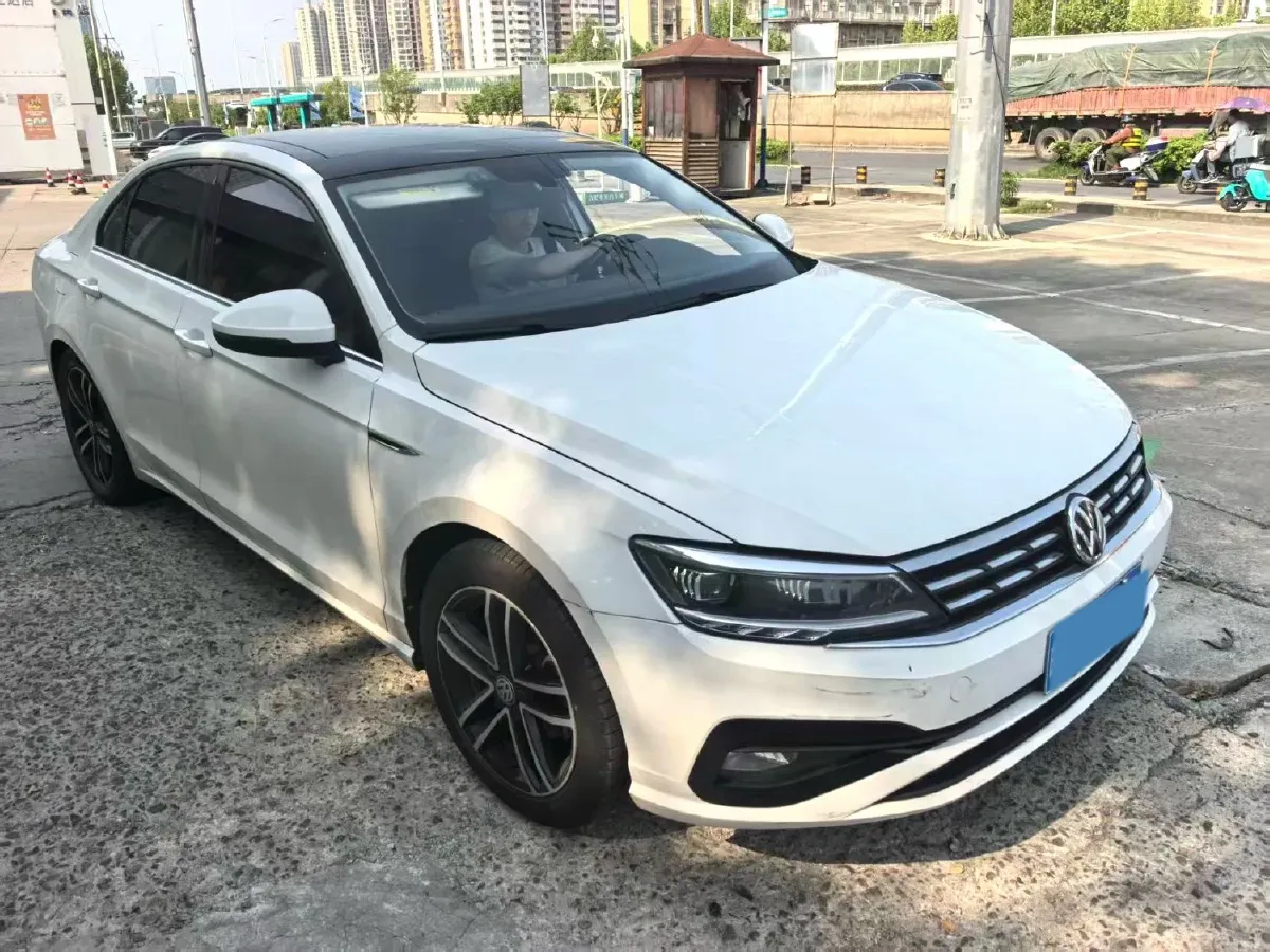 2021 Volkswagen Lamando 1.4T 150HP L4 7DCT,autocango,china used car exporter,china ev exporter,chinese used car exporter,chinese used ev exporter