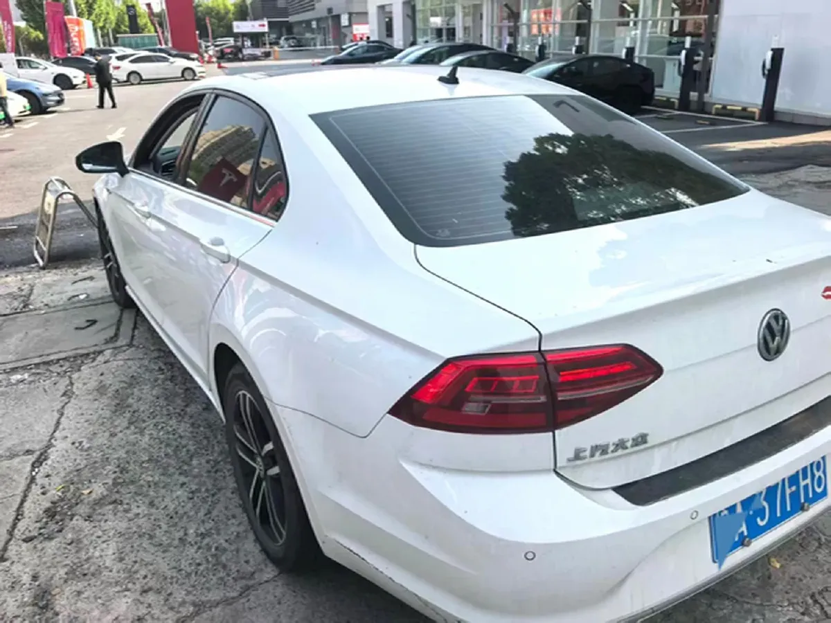 2021 Volkswagen Lamando 1.4T 150HP L4 7DCT,autocango,china used car exporter,china ev exporter,chinese used car exporter,chinese used ev exporter