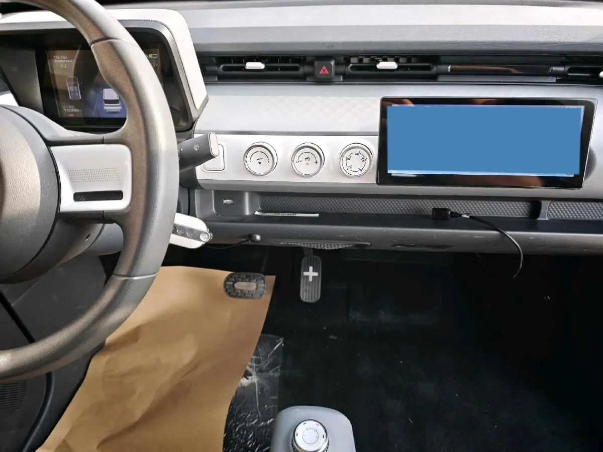 2022 WuLing HongGuang MINI EV BEV 17.3KWH,autocango,china used car exporter,china ev exporter,chinese used car exporter,chinese used ev exporter