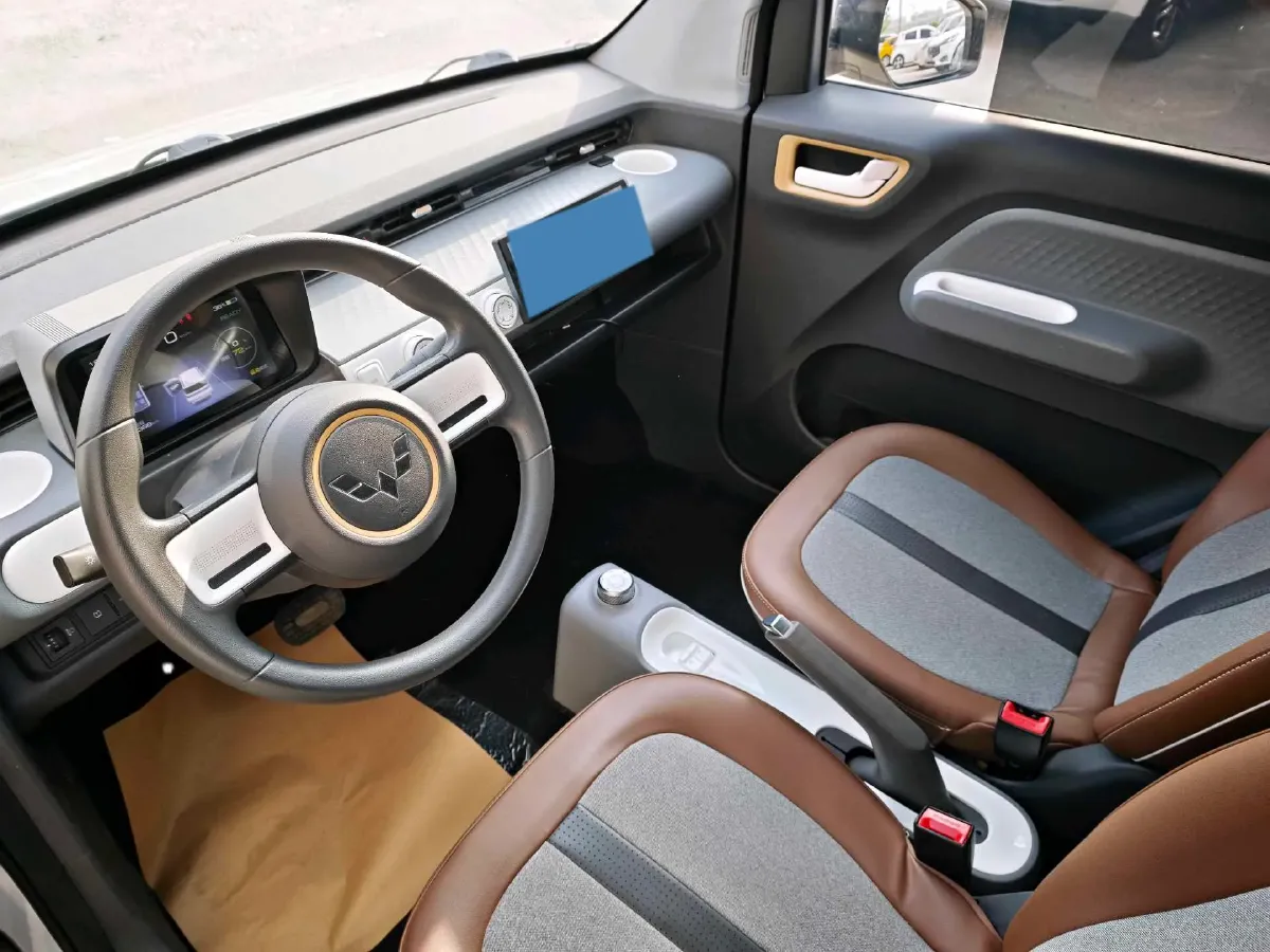 2022 WuLing HongGuang MINI EV BEV 17.3KWH,autocango,china used car exporter,china ev exporter,chinese used car exporter,chinese used ev exporter