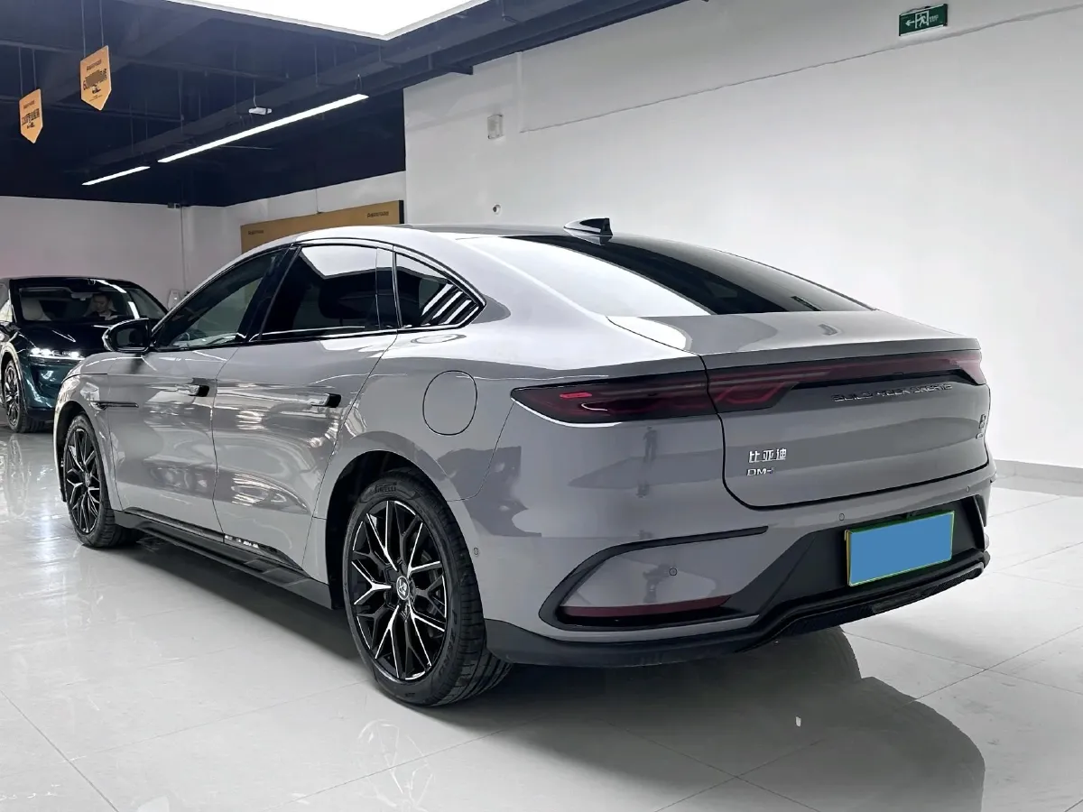 2025 BYD Han 1.5T 156HP L4 E-CVT PHEV,autocango,china used car exporter,china ev exporter,chinese used car exporter,chinese used ev exporter