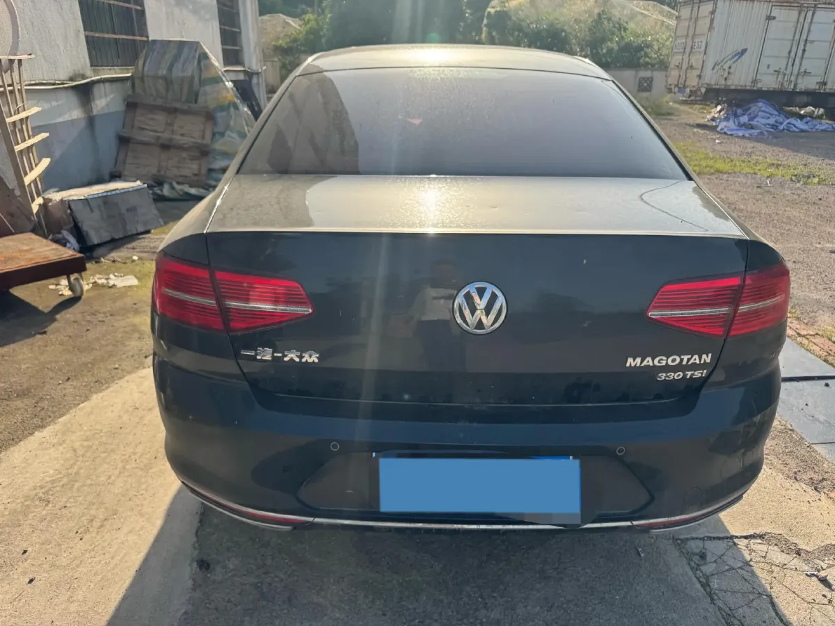 2018 Volkswagen Magotan 1.8T 180HP L4 7DCT,autocango,china used car exporter,china ev exporter,chinese used car exporter,chinese used ev exporter