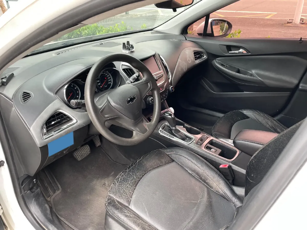 2018 Chevrolet Cruze 1.5L 114HP L4 6AT,autocango,china used car exporter,china ev exporter,chinese used car exporter,chinese used ev exporter