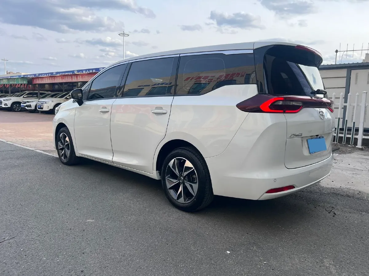 2023 GAC Trumpchi M6 1.5T 177HP L4 7DCT,autocango,china used car exporter,china ev exporter,chinese used car exporter,chinese used ev exporter