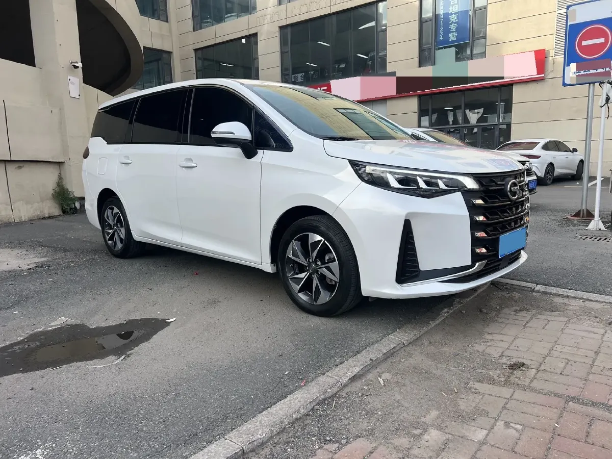 2023 GAC Trumpchi M6 1.5T 177HP L4 7DCT,autocango,china used car exporter,china ev exporter,chinese used car exporter,chinese used ev exporter