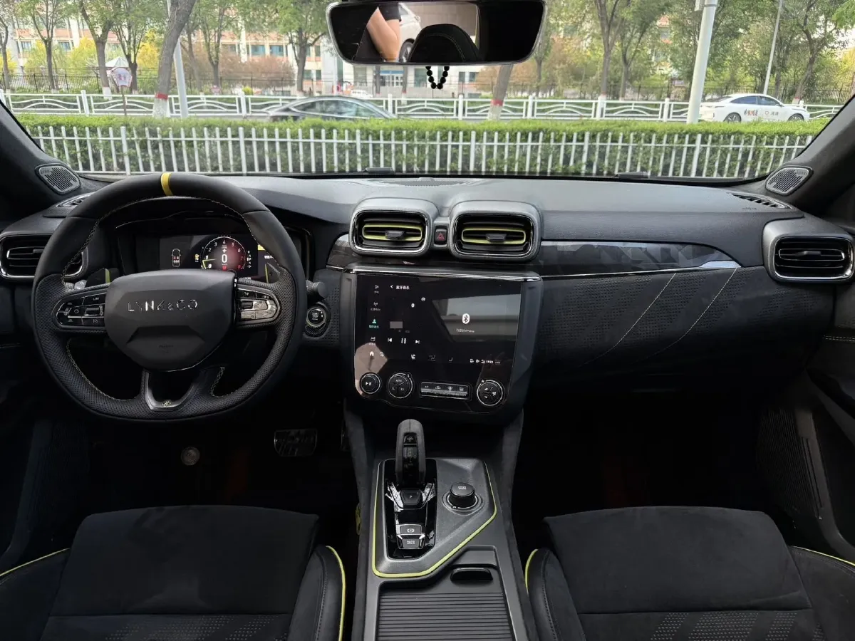 2020 LYNK&CO 03 2.0T 254HP L4 8AT,autocango,china used car exporter,china ev exporter,chinese used car exporter,chinese used ev exporter