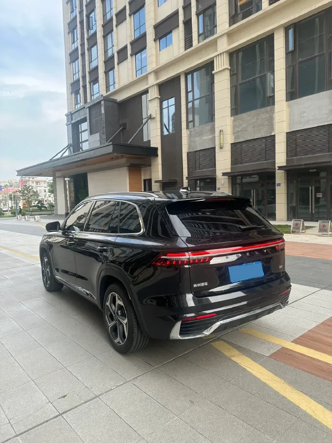 2024 Geely Monjaro 2.0T 218HP L4 7DCT,autocango,china used car exporter,china ev exporter,chinese used car exporter,chinese used ev exporter
