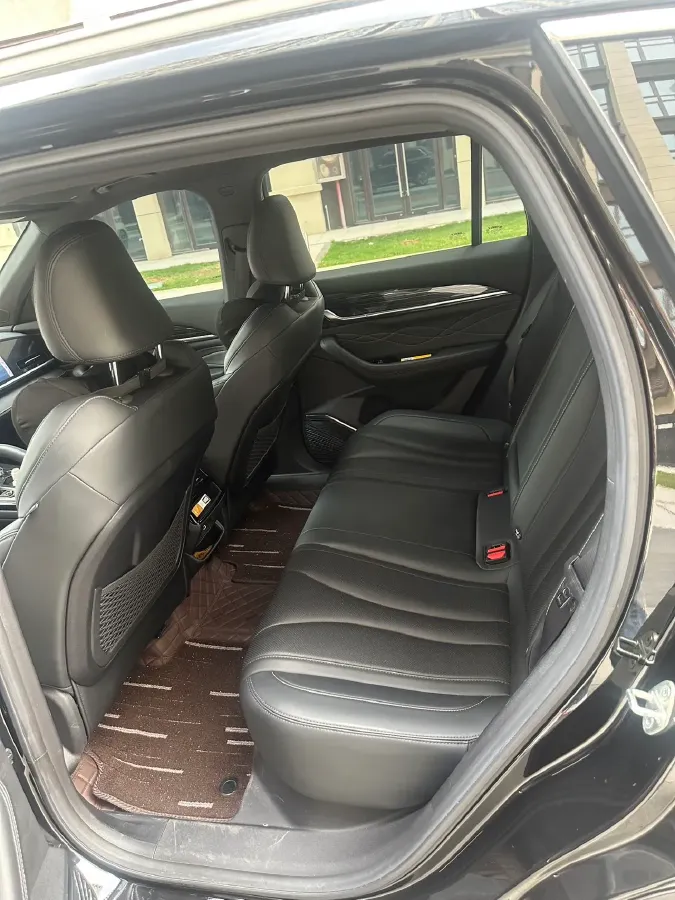 2024 Geely Monjaro 2.0T 218HP L4 7DCT,autocango,china used car exporter,china ev exporter,chinese used car exporter,chinese used ev exporter