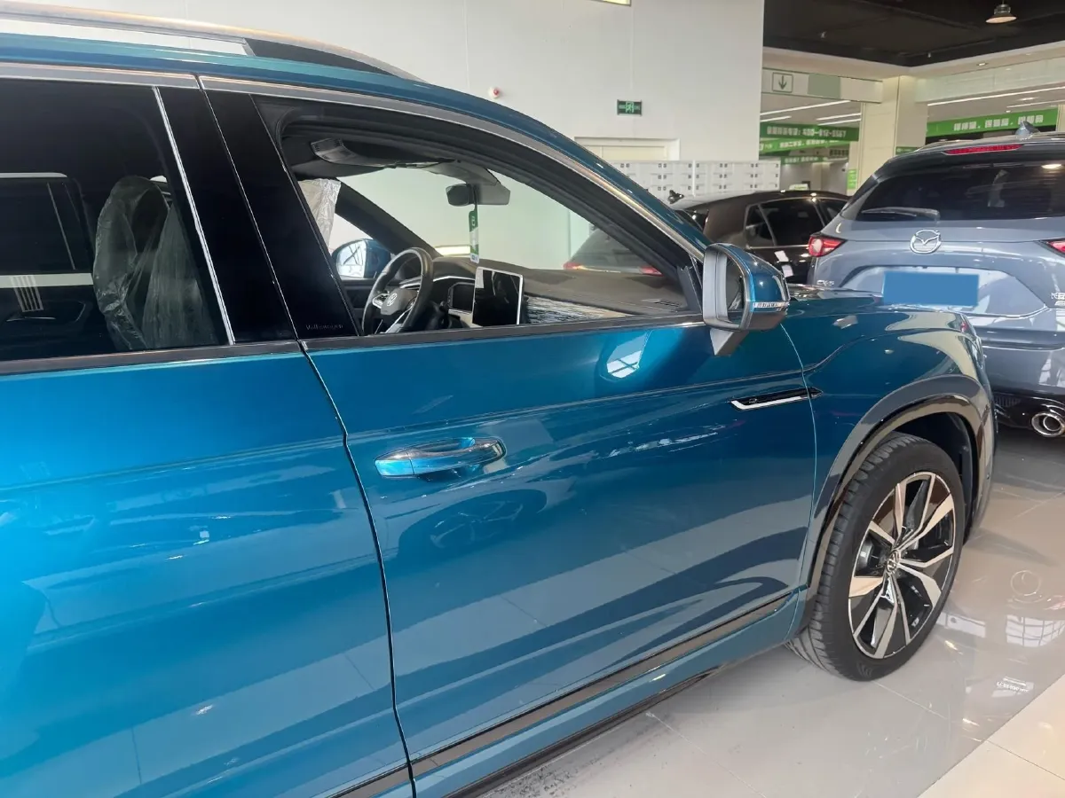 2023 Volkswagen Tayron 2.0T 220HP L4 7DCT,autocango,china used car exporter,china ev exporter,chinese used car exporter,chinese used ev exporter