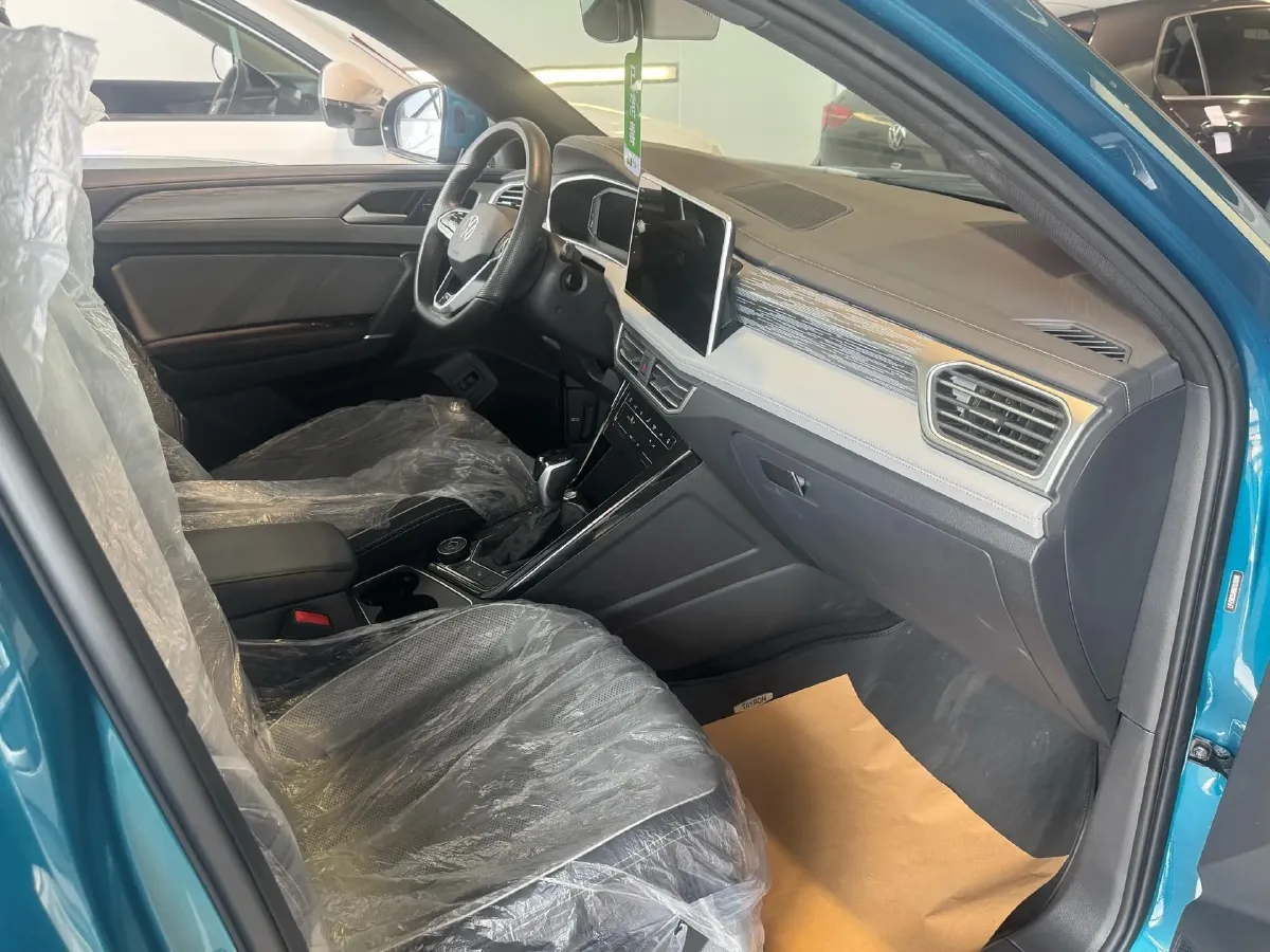 2023 Volkswagen Tayron 2.0T 220HP L4 7DCT,autocango,china used car exporter,china ev exporter,chinese used car exporter,chinese used ev exporter